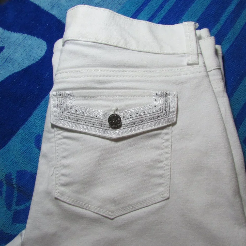 WHBM Noir Boot Cut Jeans White Silver Embellished - Picture 3 of 7